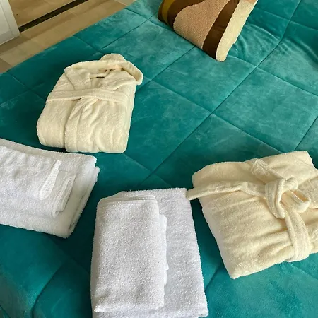 Da Andrea 公寓 卡里尼